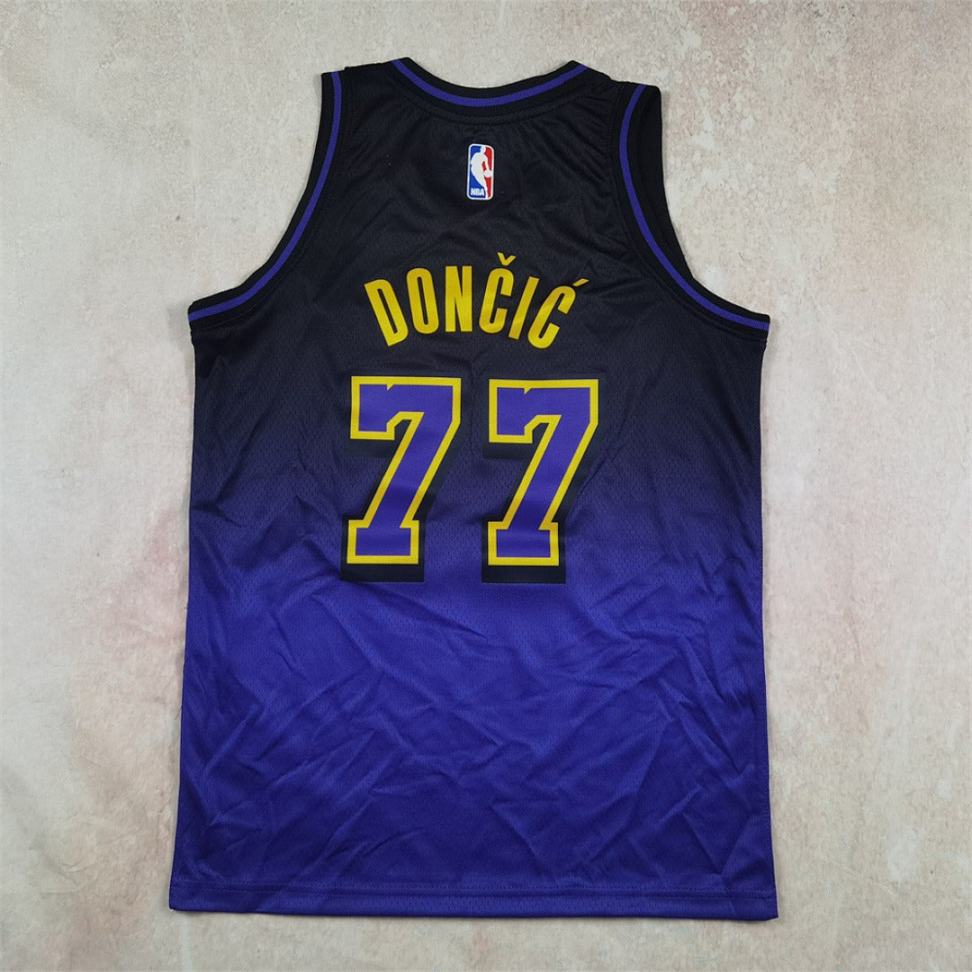 Jersey Angeles Lakers - Doncic #77