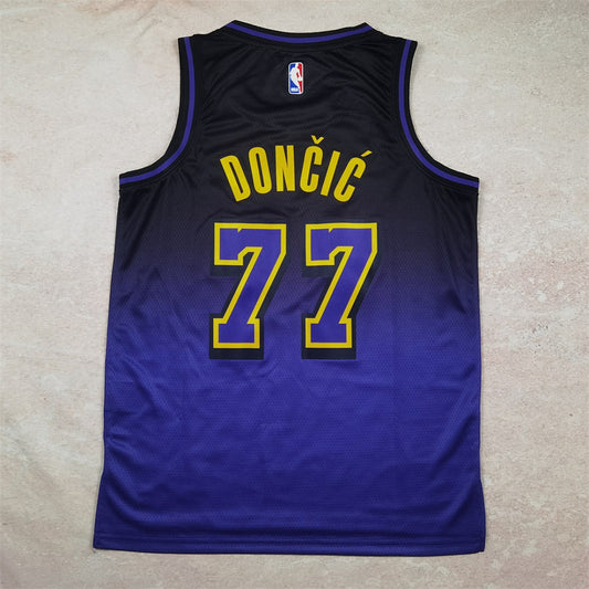 Jersey Angeles Lakers - Doncic #77