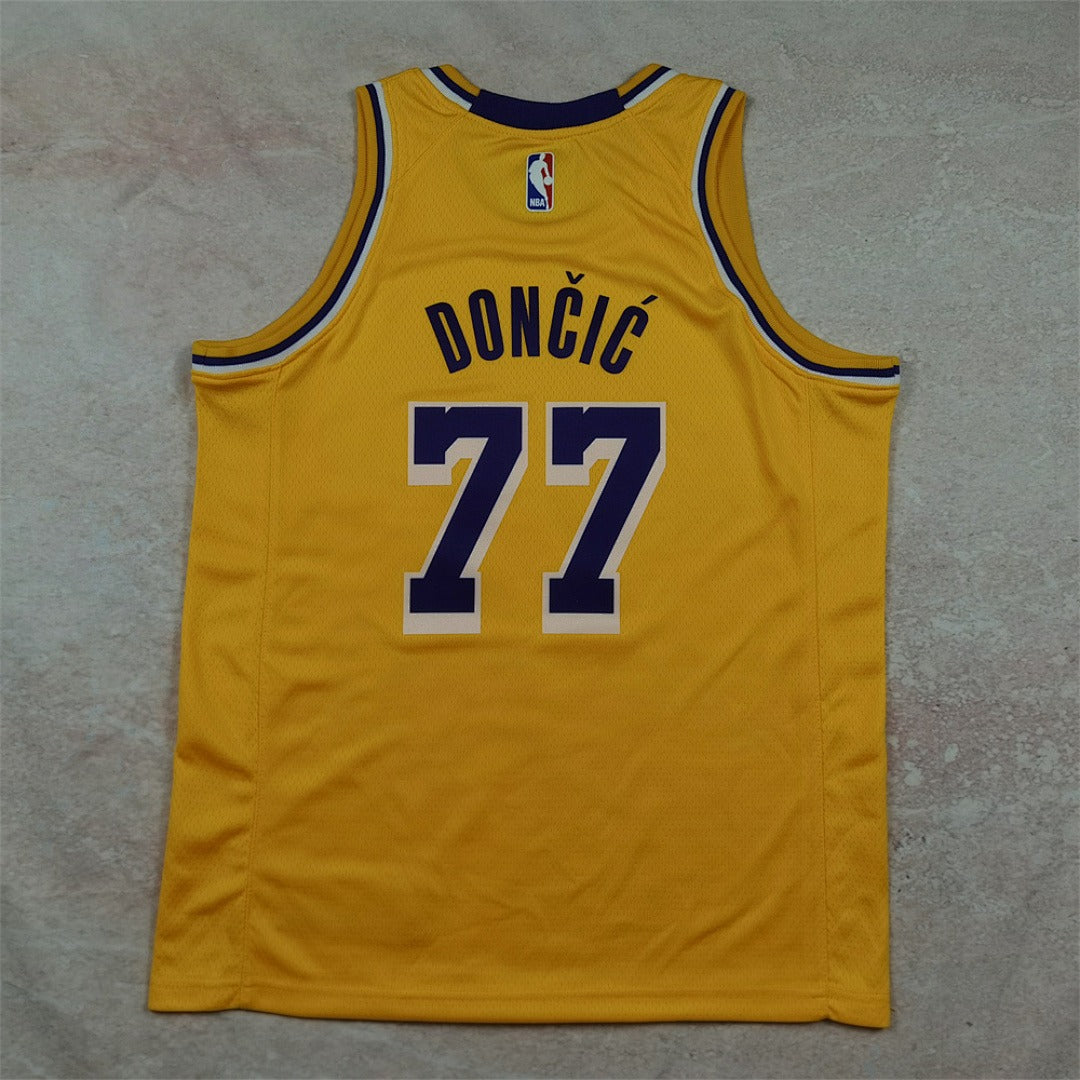 Jersey Angeles Lakers - Doncic #77