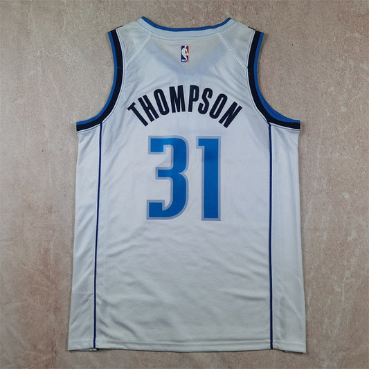 Jersey Mavericks - Thompson #31