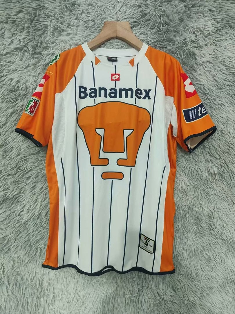 Pumas 2003-2004 Retro