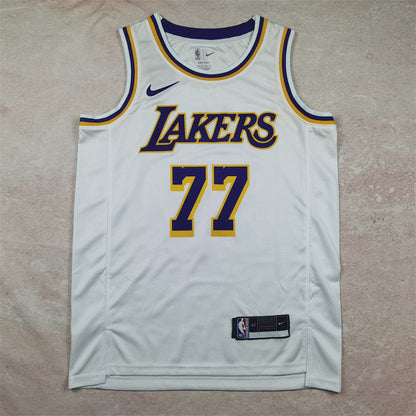 Jersey Angeles Lakers - Doncic #77