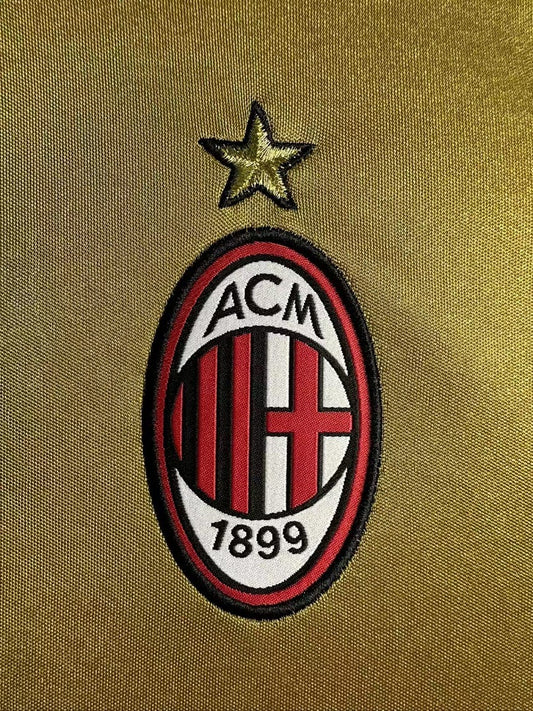 Milán 2013-2014 Retro