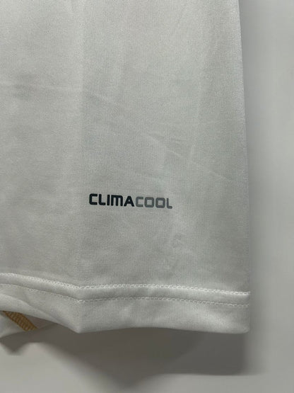 Real Madrid Local 2009-10 Retro
