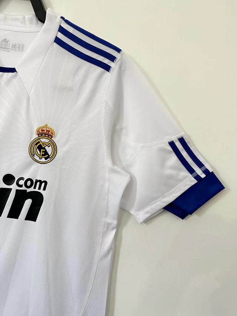 Real Madrid 2010-11 Local Retro
