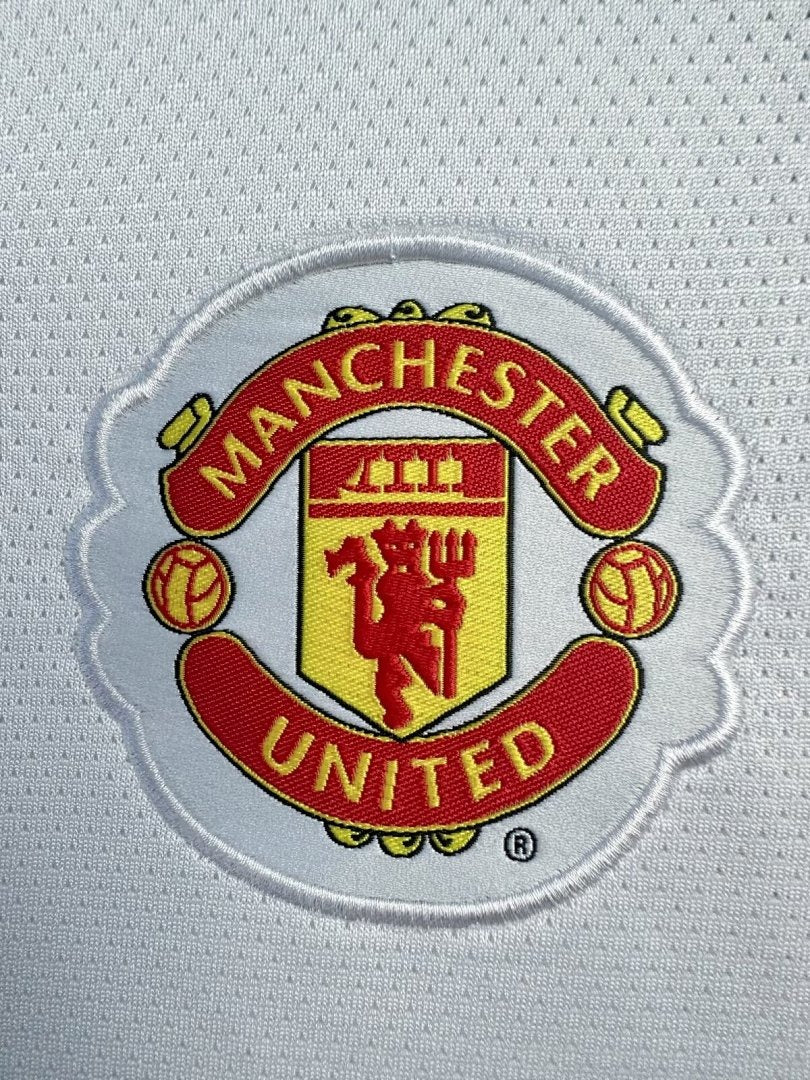 Manchester United Final manga larga 2010-2011 Retro