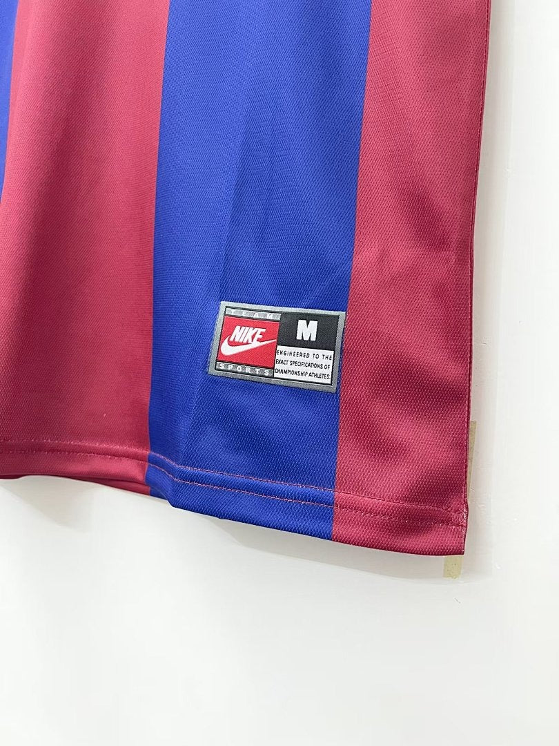 Barcelona 1998-1999 Retro