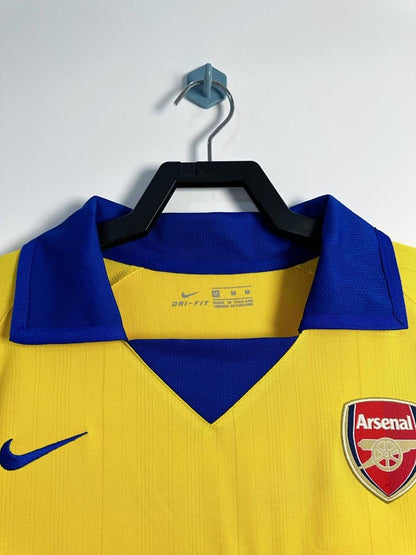 Arsenal visita 2003-2004 Retro
