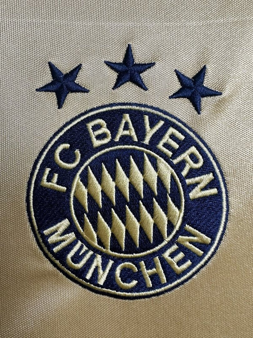 Bayer Munchen 2003-2004 Retro