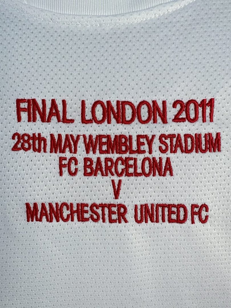 Manchester United Final manga larga 2010-2011 Retro