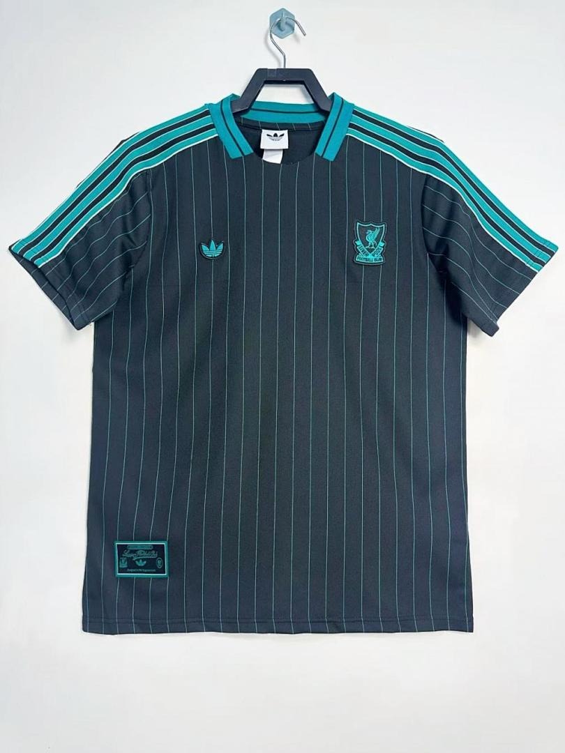 Liverpool Retro