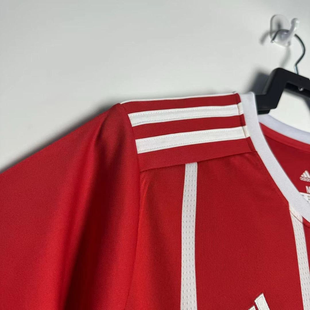 Bayer Munchen 2017-2018 Retro