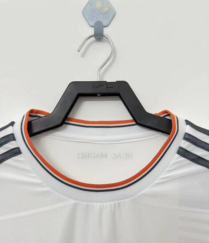 Real Madrid 2013-14 Local Retro