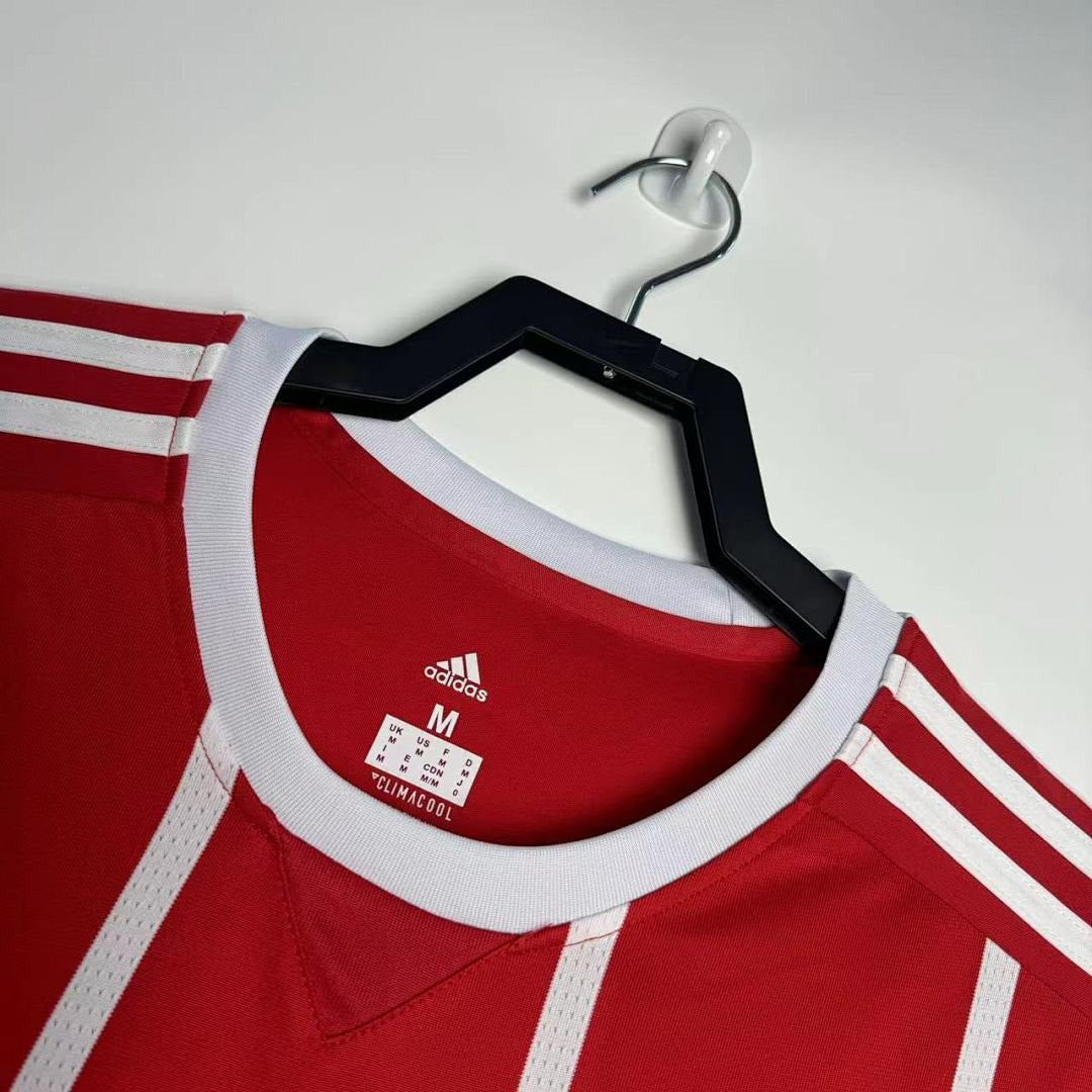 Bayer Munchen 2017-2018 Retro