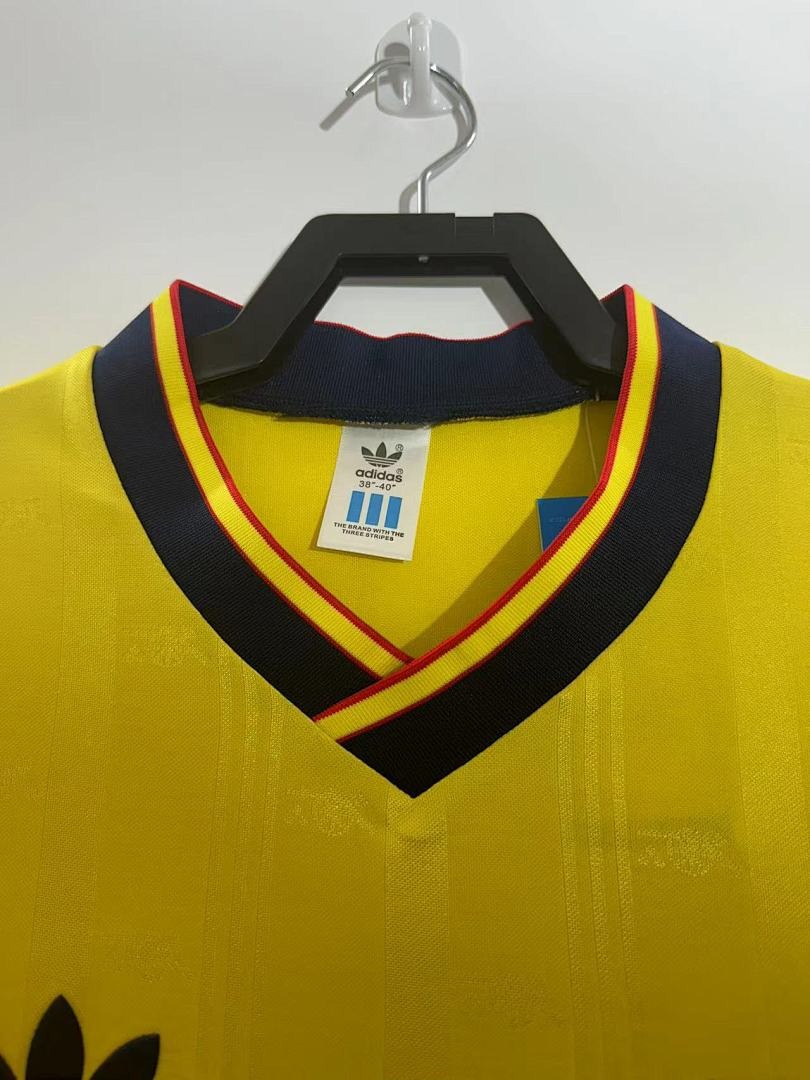 Arsenal visita 1986-1988 Retro