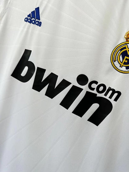 Real Madrid 2010-11 Local Retro