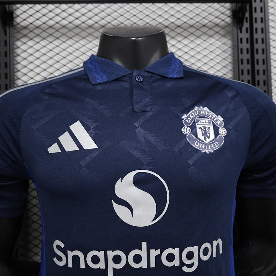 Manchester United Vista 2024-25