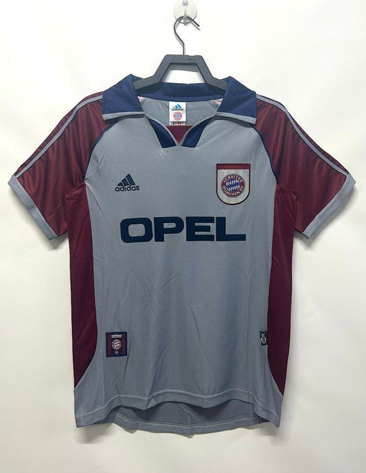 Bayer Munchen 1998-1999 Retro