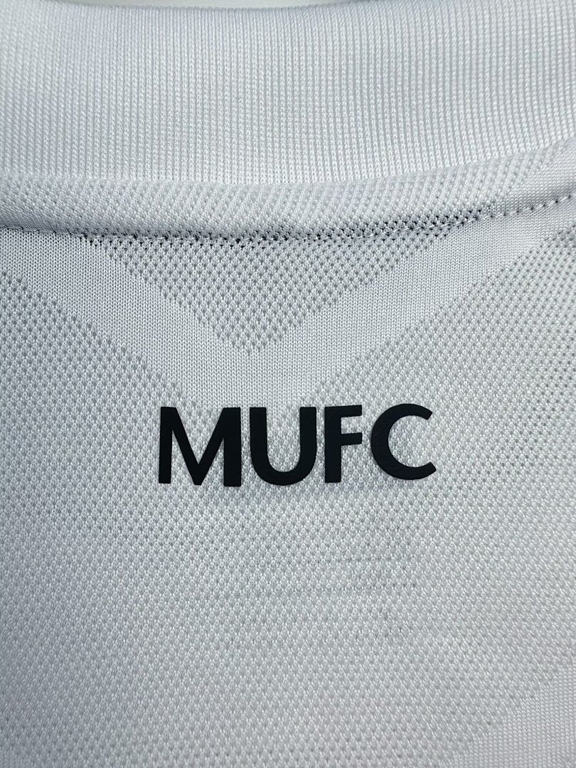 Manchester United Final manga larga 2010-2011 Retro