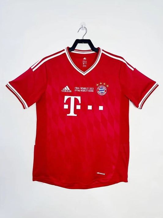 Bayer Munchen 2013-2014 Retro