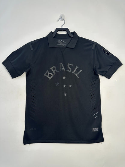 Selección Brasil 2013-2014 Retro