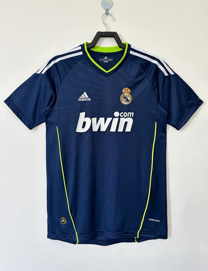 Real Madrid 2010-11 Retro